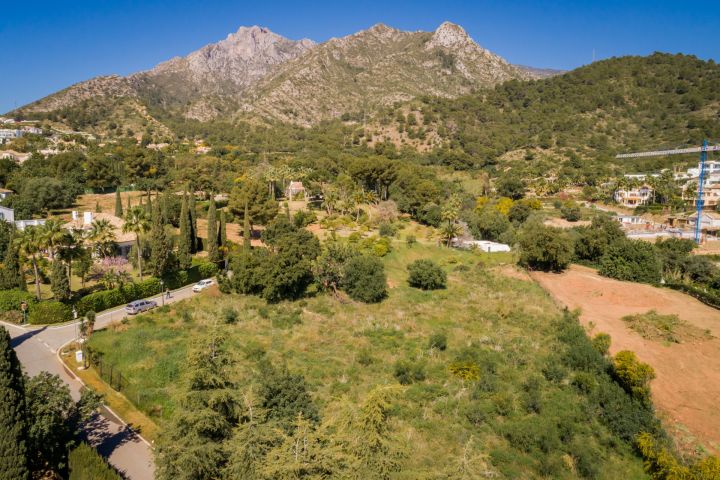 Espectacular solar con proyecto y licencia de obra en venta en Cascada de Camojan - Parcela Exclusiva en Cascada de Camoján