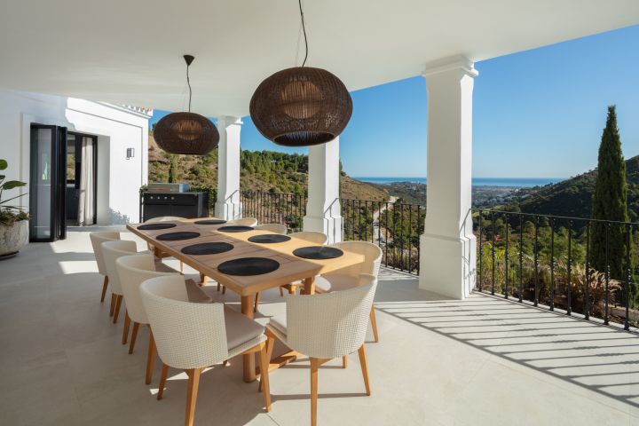 El Mirador 1 - Stylish Luxury Home with Stunning Sea Views in El Madroñal