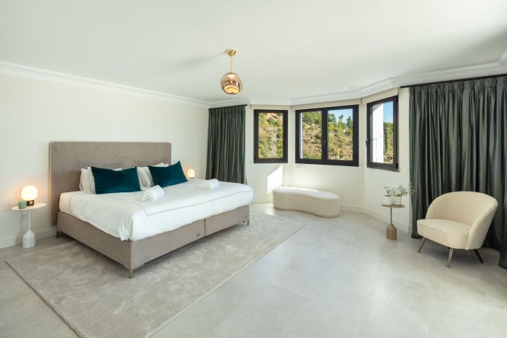 El Mirador 1 - Stylish Luxury Home with Stunning Sea Views in El Madroñal