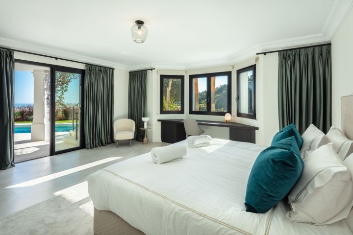 El Mirador 1 - Stylish Luxury Home with Stunning Sea Views in El Madroñal