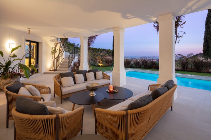El Mirador 1 - Stylish Luxury Home with Stunning Sea Views in El Madroñal