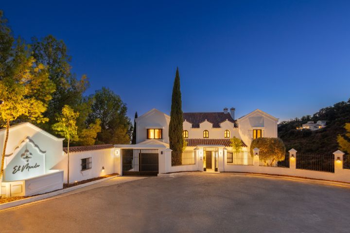 El Mirador 1 - Stylish Luxury Home with Stunning Sea Views in El Madroñal