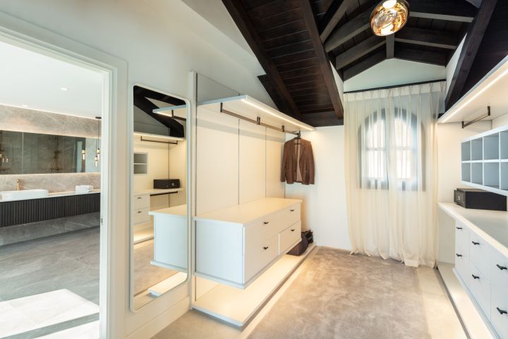 El Mirador 1 - Stylish Luxury Home with Stunning Sea Views in El Madroñal