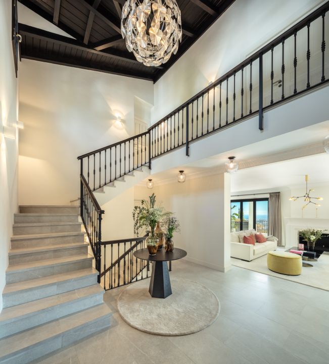 El Mirador 1 - Stylish Luxury Home with Stunning Sea Views in El Madroñal