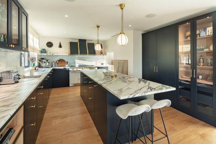 Villa Vittoria - Contemporary Elegant Villa with Stunning Sea Views