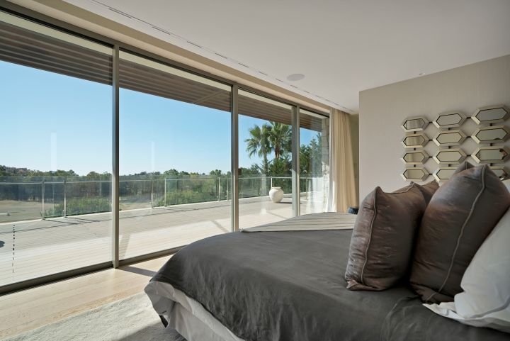 Villa Capanes - Upscale Property with Stunning Panoramic Views