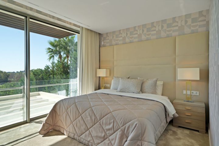 Villa Capanes - Upscale Property with Stunning Panoramic Views