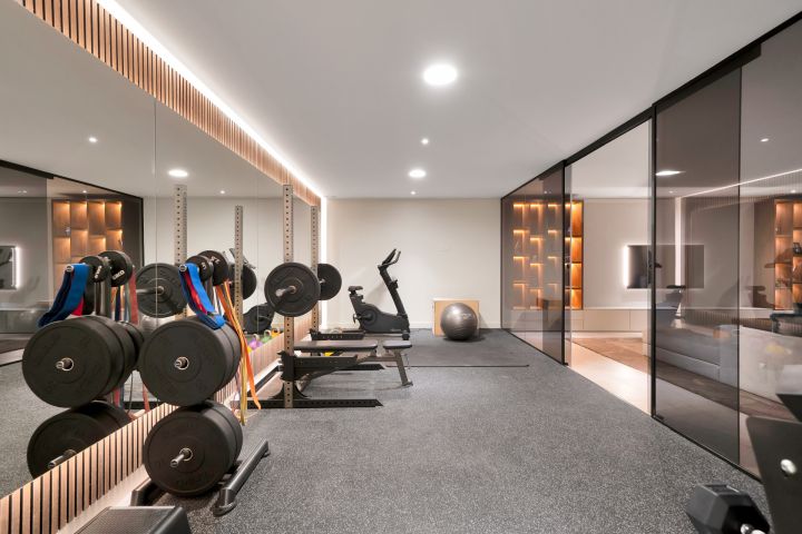 Villa Capanes - Upscale Property with Stunning Panoramic Views