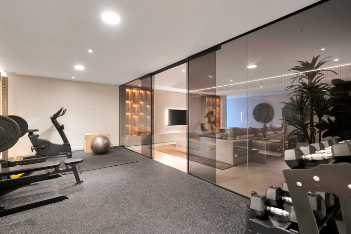 Villa Capanes - Upscale Property with Stunning Panoramic Views