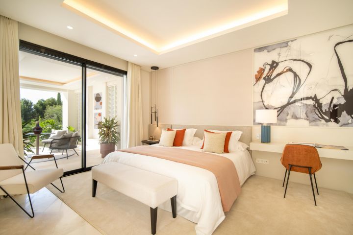 Altos Reales 2 - Contemporary Villa Frontline Golf