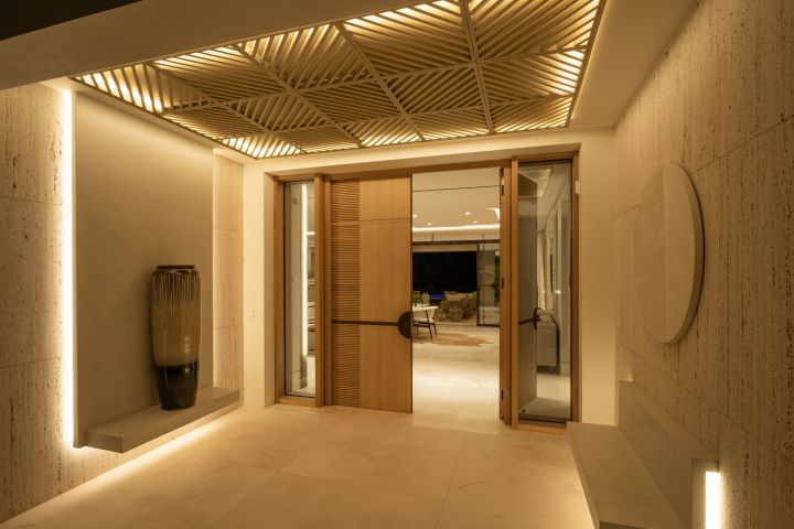 Altos Reales 2 - Contemporary Villa Frontline Golf