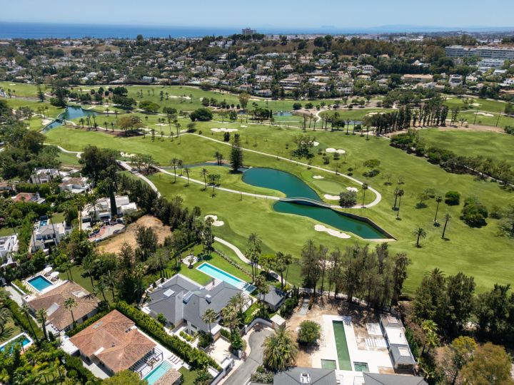 Villa Solstice - Impressive Frontline Golf Villa in Las Brisas