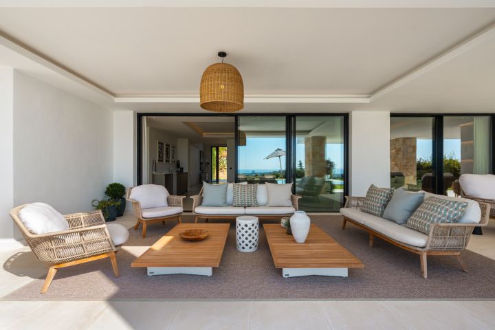 Villa Amara - Charming High-End Home in a Gated Community