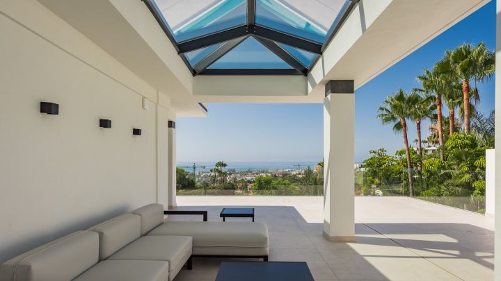 Villa med 4 sovrum och 4 badrum - Propriété contemporaine moderne dans une communauté fermée