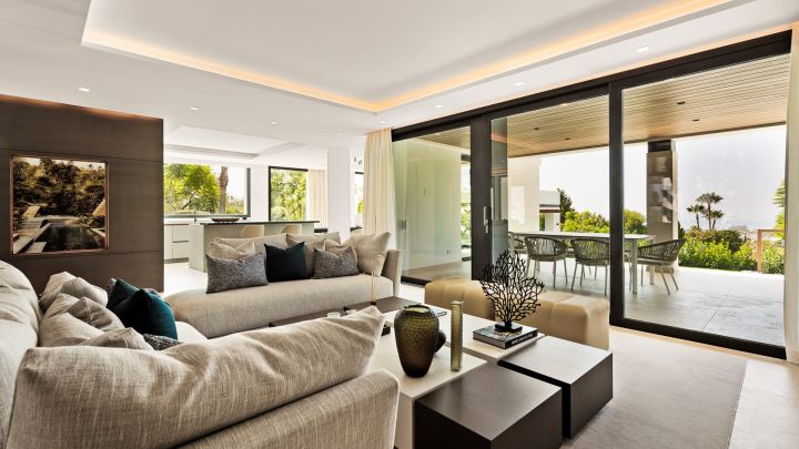 Villa med 4 sovrum och 4 badrum - Propriété contemporaine moderne dans une communauté fermée