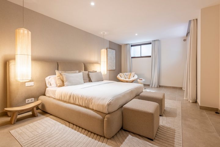 Villa in La Alqueria - Luxury Home in Benahavis