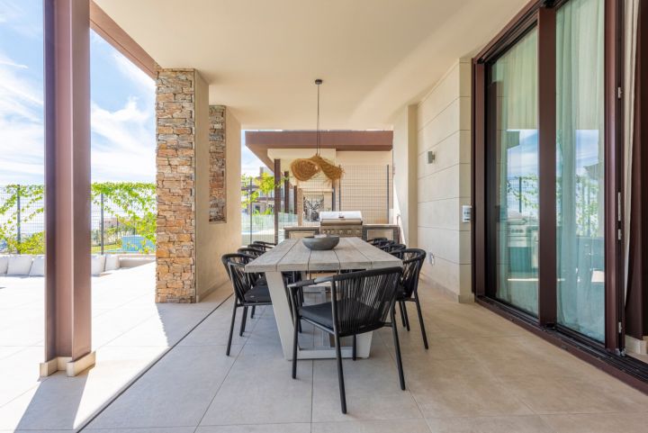 Villa in La Alqueria - Luxury Home in Benahavis