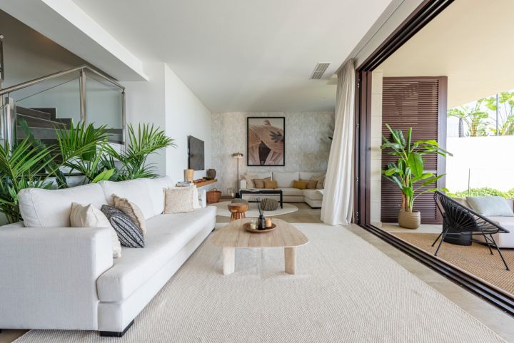 Villa in La Alqueria - Luxury Home in Benahavis