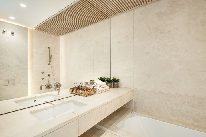 The Hills 5 - Contemporary Modern Home with Stunning Sea Views in La Quinta