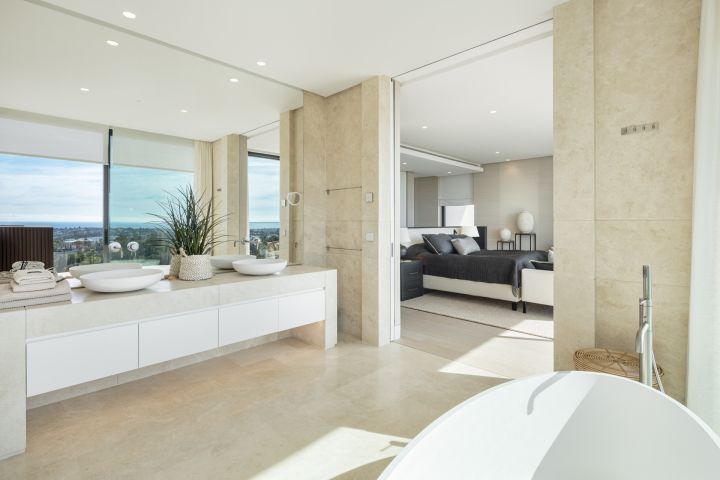 The Hills 5 - Contemporary Modern Home with Stunning Sea Views in La Quinta