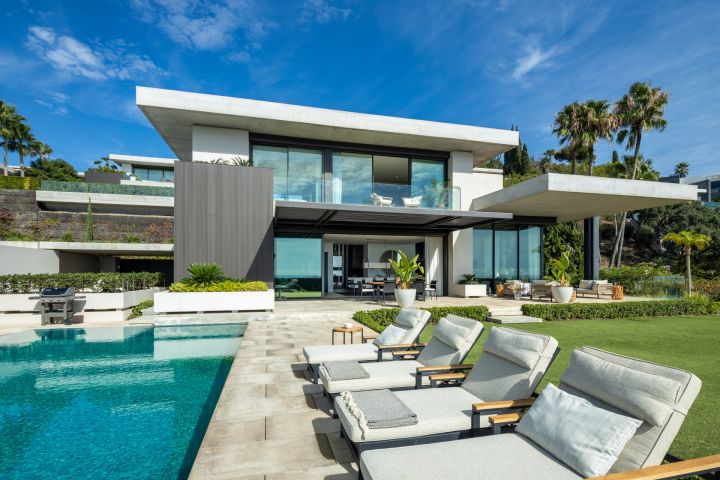 The Hills 5 - Contemporary Modern Home with Stunning Sea Views in La Quinta