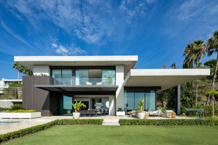 The Hills 5 - Contemporary Modern Home with Stunning Sea Views in La Quinta