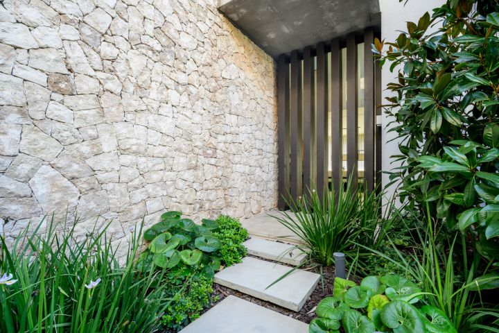 The Hills 5 - Contemporary Modern Home with Stunning Sea Views in La Quinta