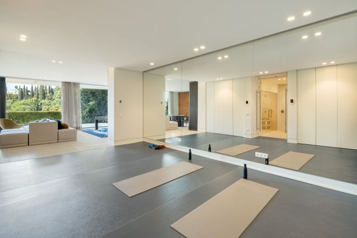 The Hills 1 - Unique Luxurious Frontline Golf Villa