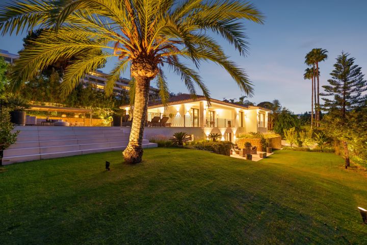 Brisas 12 - High-End Villa with Incredible Interiors