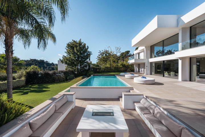 Villa Ciervo - Elegante propiedad contemporánea en primera línea de golf