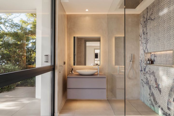 Villa Ciervo - Elegante propiedad contemporánea en primera línea de golf