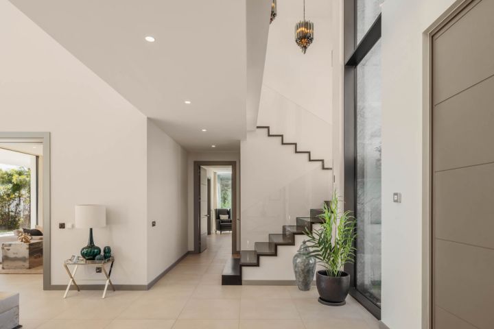 Villa Ciervo - Elegante propiedad contemporánea en primera línea de golf