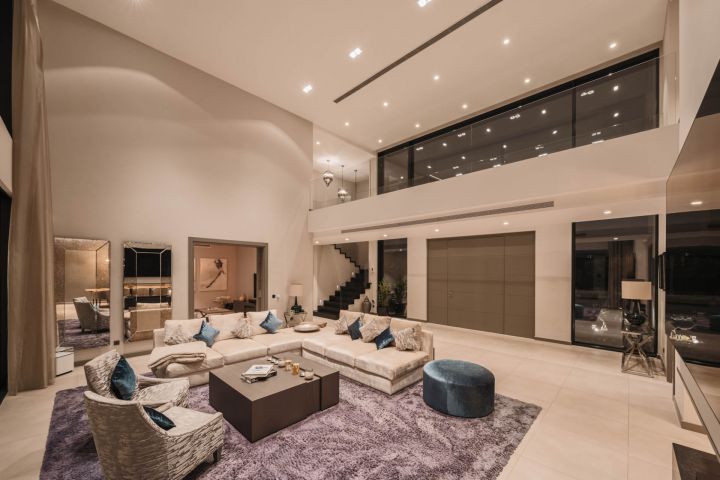 Villa Ciervo - Elegante propiedad contemporánea en primera línea de golf