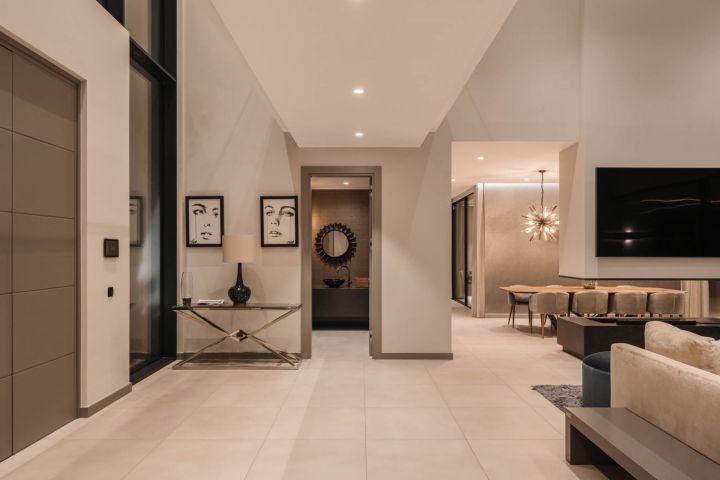 Villa Ciervo - Elegante propiedad contemporánea en primera línea de golf