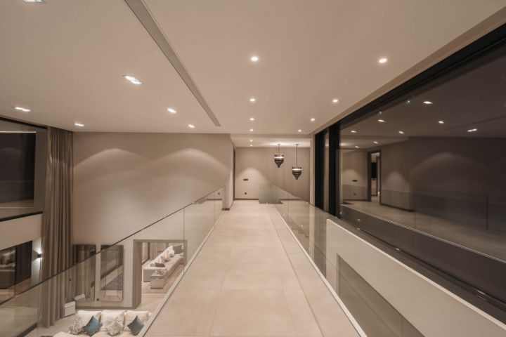 Villa Ciervo - Elegante propiedad contemporánea en primera línea de golf