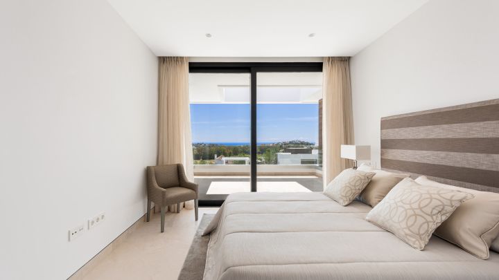 La Alqueria 16 - Contemporary Exclusive Villa offering Golf Views in La Alqueria