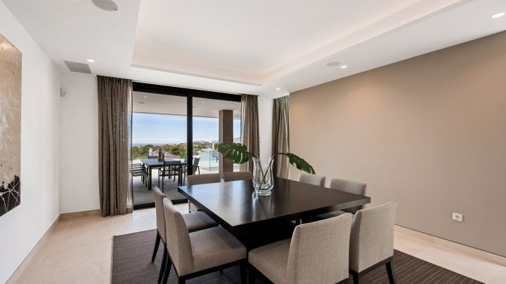 La Alqueria 16 - Contemporary Exclusive Villa offering Golf Views in La Alqueria