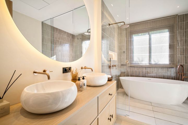 Casa Olivo - Spacious Refined Home offering Golf Views