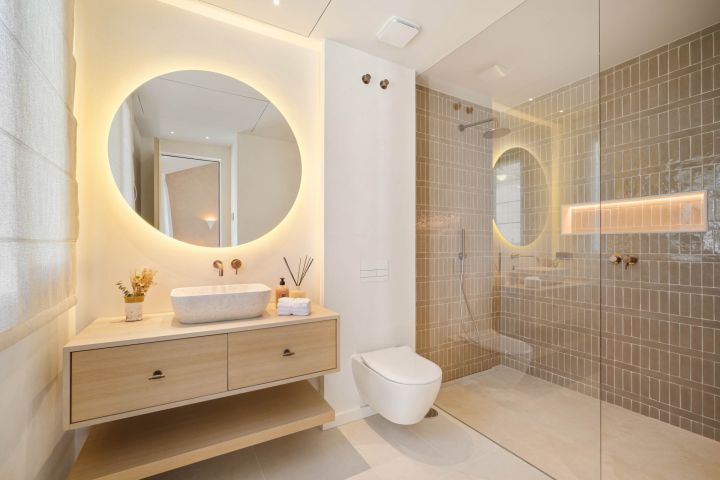 Casa Olivo - Spacious Refined Home offering Golf Views