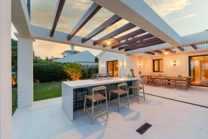 Casa Olivo - Spacious Refined Home offering Golf Views