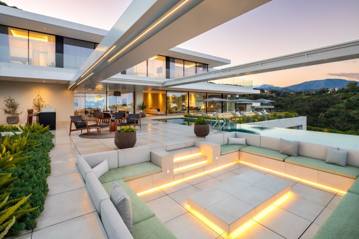 Villa Sienna - Espaciosa casa refinada con vistas panorámicas