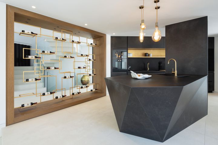 La Toca - Upscale Stylish Home in a Gated Community