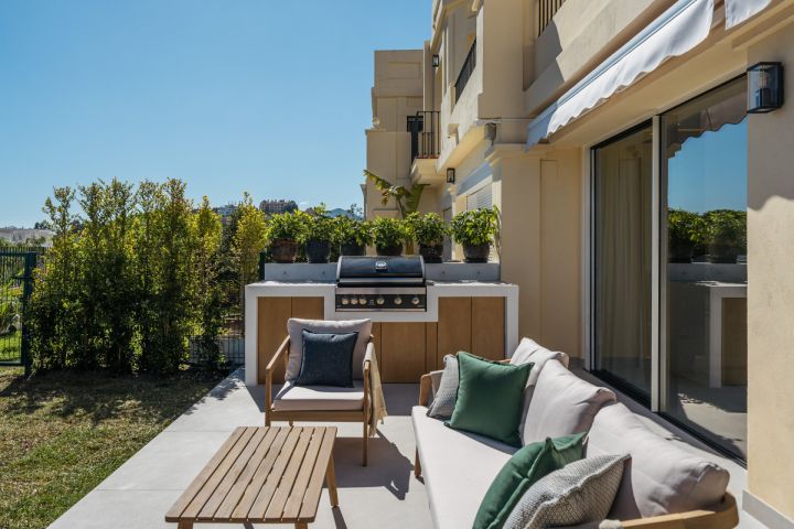 Maison Vue - Bespoke Property offering Stunning Views