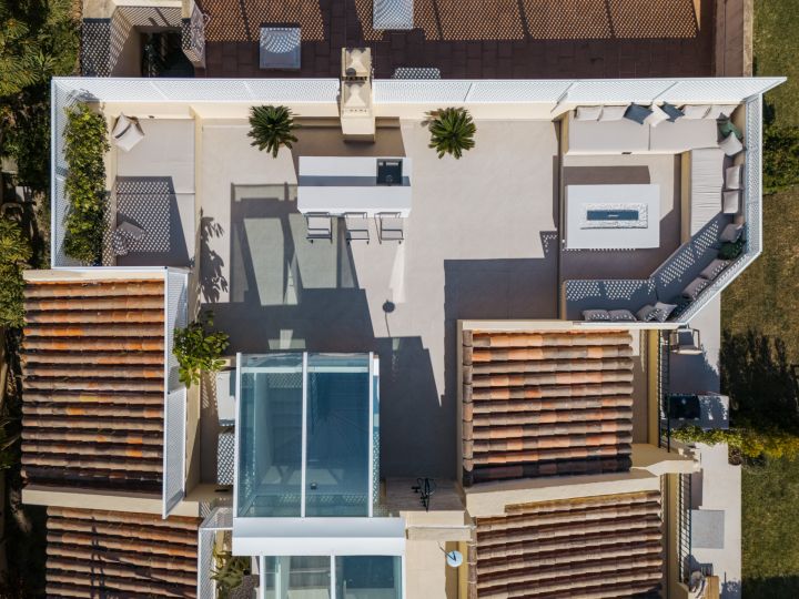 Maison Vue - Bespoke Property offering Stunning Views