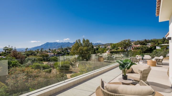 Villa en El Rosario - Una obra maestra andaluza refinada
