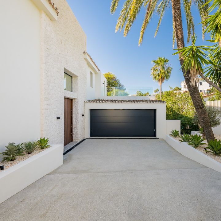 Villa en El Rosario - Una obra maestra andaluza refinada