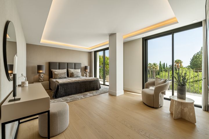 Villa Rocio - Fascinating Contemporary Villa in Prime Location