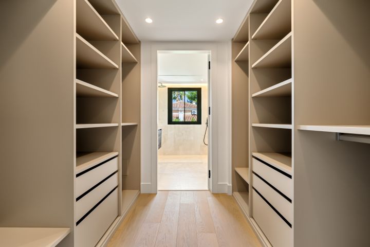 Villa Rocio - Fascinating Contemporary Villa in Prime Location