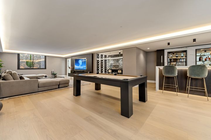 Villa Rocio - Fascinating Contemporary Villa in Prime Location