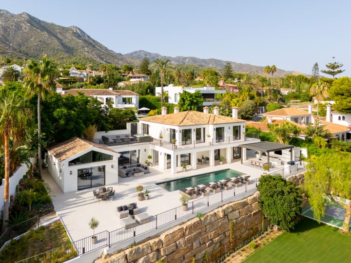 Villa Rocio - Fascinating Contemporary Villa in Prime Location